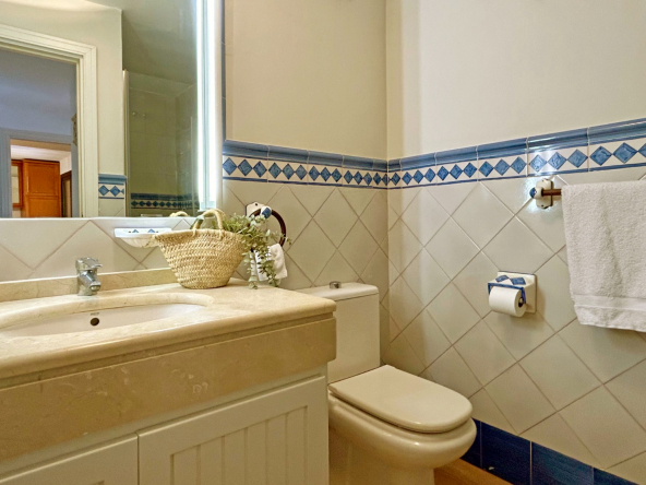 C. de los Cipreses baño 3