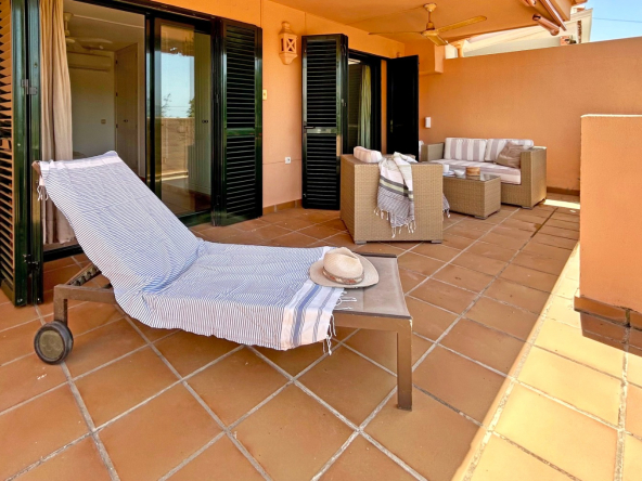 C. de los Cipreses terraza 3