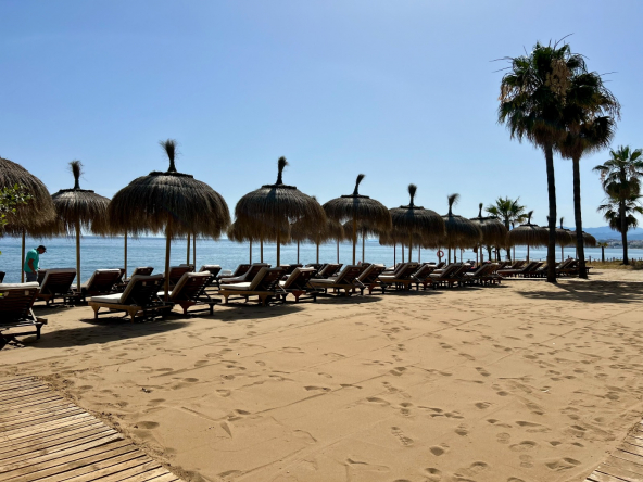 C. de los Cipreses vista playa